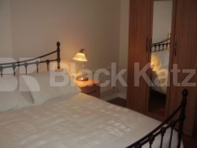 			1 Bedroom, 1 bath, 1 reception Flat			 Dalmeny Avenue, CAMDEN ROAD / HOLLOWAY N7